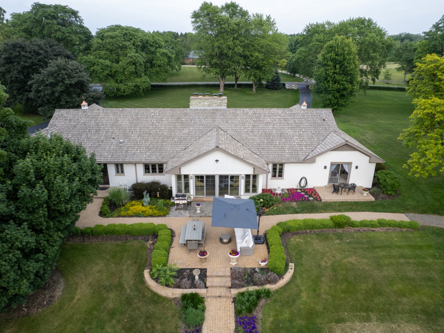 Barrington Hills, Illinois, 60010, United States, 6 Bedrooms Bedrooms, ,4 BathroomsBathrooms,Residential,Active,1987255