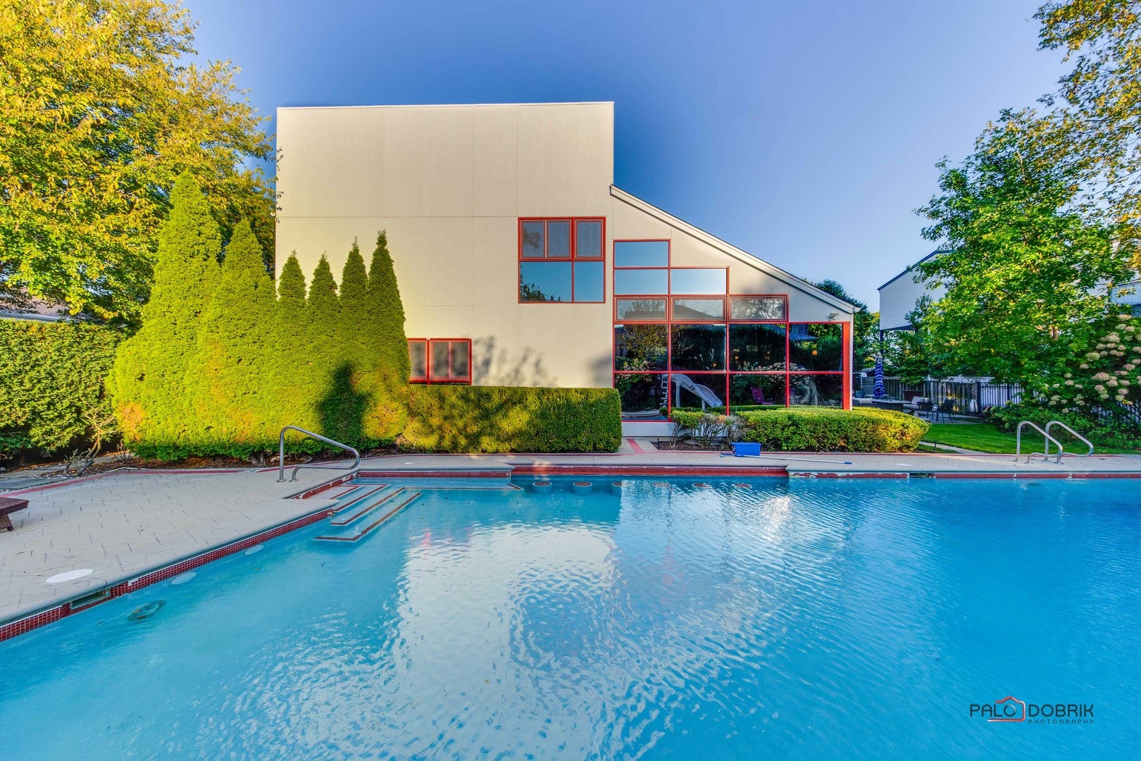 Northbrook, Illinois, 60062, United States, 6 Bedrooms Bedrooms, ,6 BathroomsBathrooms,Residential,Active,1929464