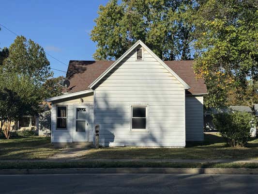 318 N 5TH ST, CHARLESTON, IL 61920 - Image 1