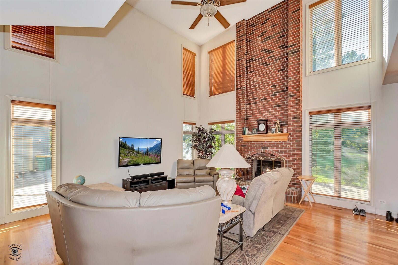 Shorewood, Illinois, 60404, United States, 5 Bedrooms Bedrooms, ,7 BathroomsBathrooms,Residential,Active,1926700