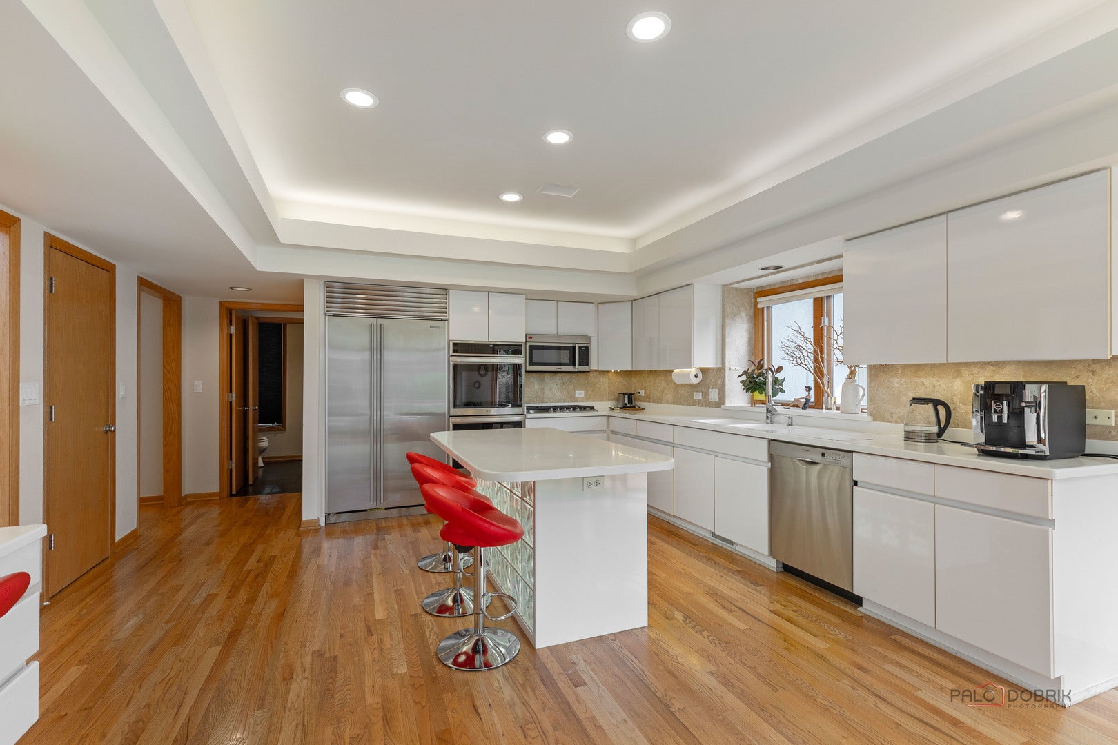 Buffalo Grove, Illinois, 60089, United States, 4 Bedrooms Bedrooms, ,5 BathroomsBathrooms,Residential,Active,1920276