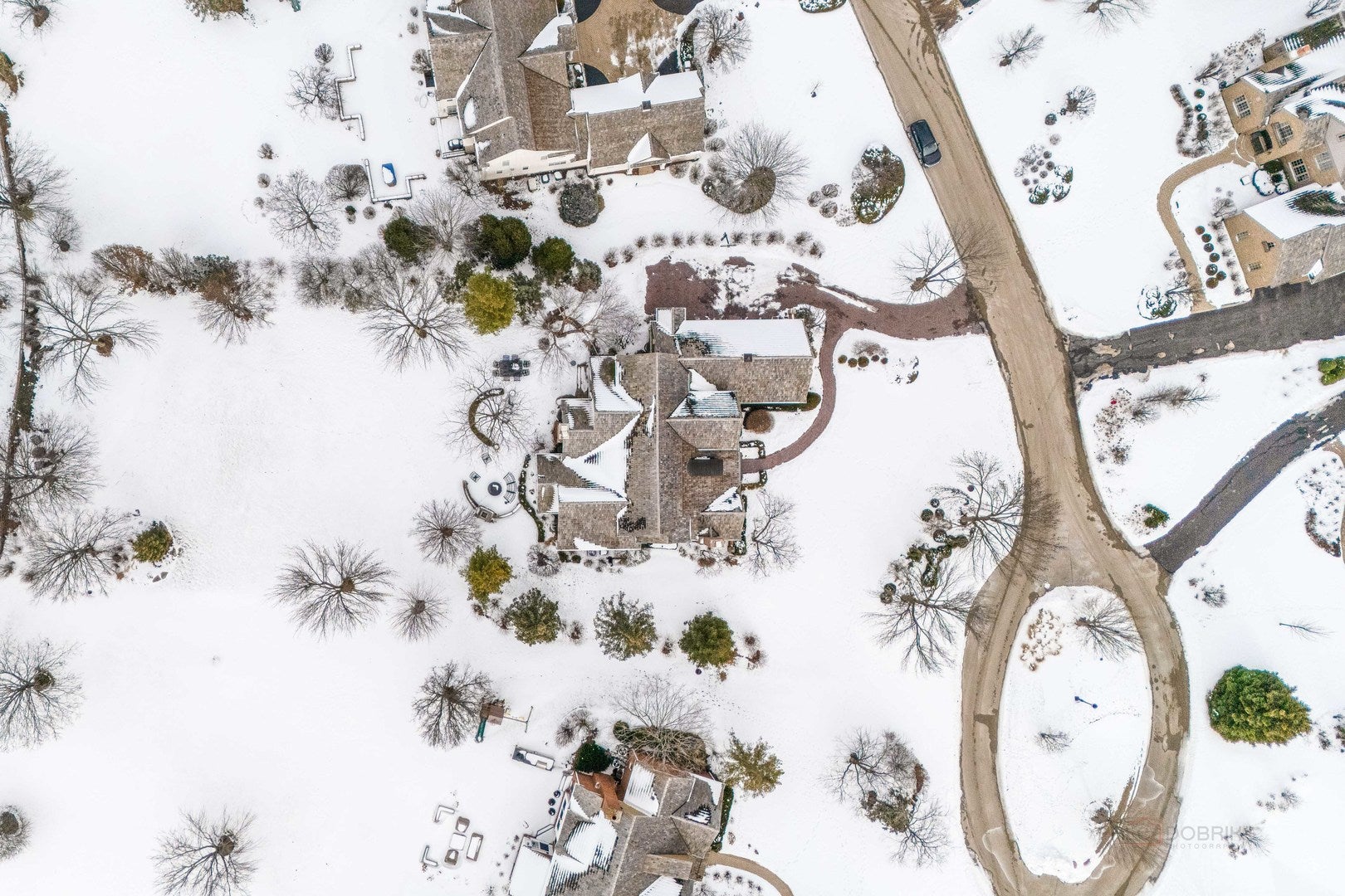 Lake Forest, Illinois, 60045, United States, 5 Bedrooms Bedrooms, ,5 BathroomsBathrooms,Residential,Contingent,2015476