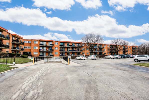 940 HOLBROOK RD APT 33B, HOMEWOOD, IL 60430 - Image 1