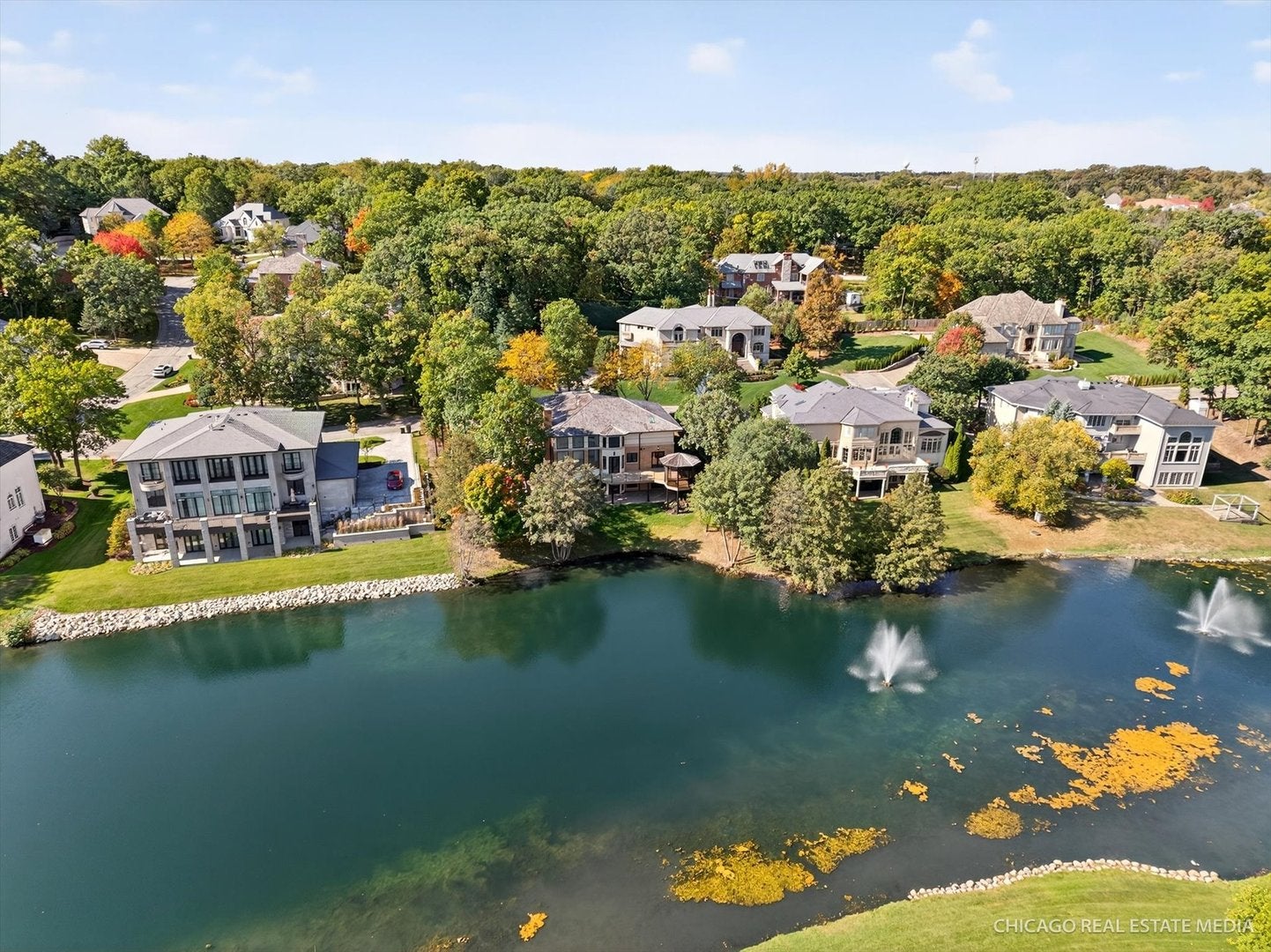 Burr Ridge, Illinois, 60527, United States, 5 Bedrooms Bedrooms, ,6 BathroomsBathrooms,Residential,Active,1995246