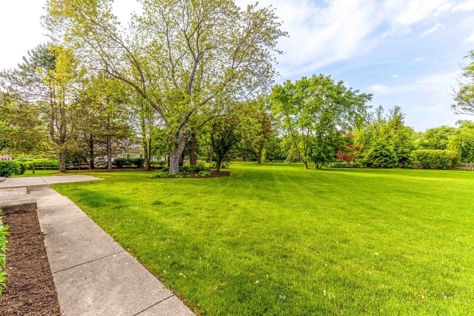 Lincolnshire, Illinois, 60045, United States, 5 Bedrooms Bedrooms, ,4 BathroomsBathrooms,Residential,Active,1885006