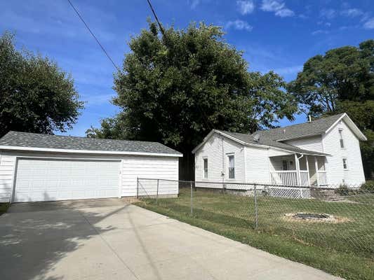 328 E JULIA ST, CLINTON, IL 61727 - Image 1