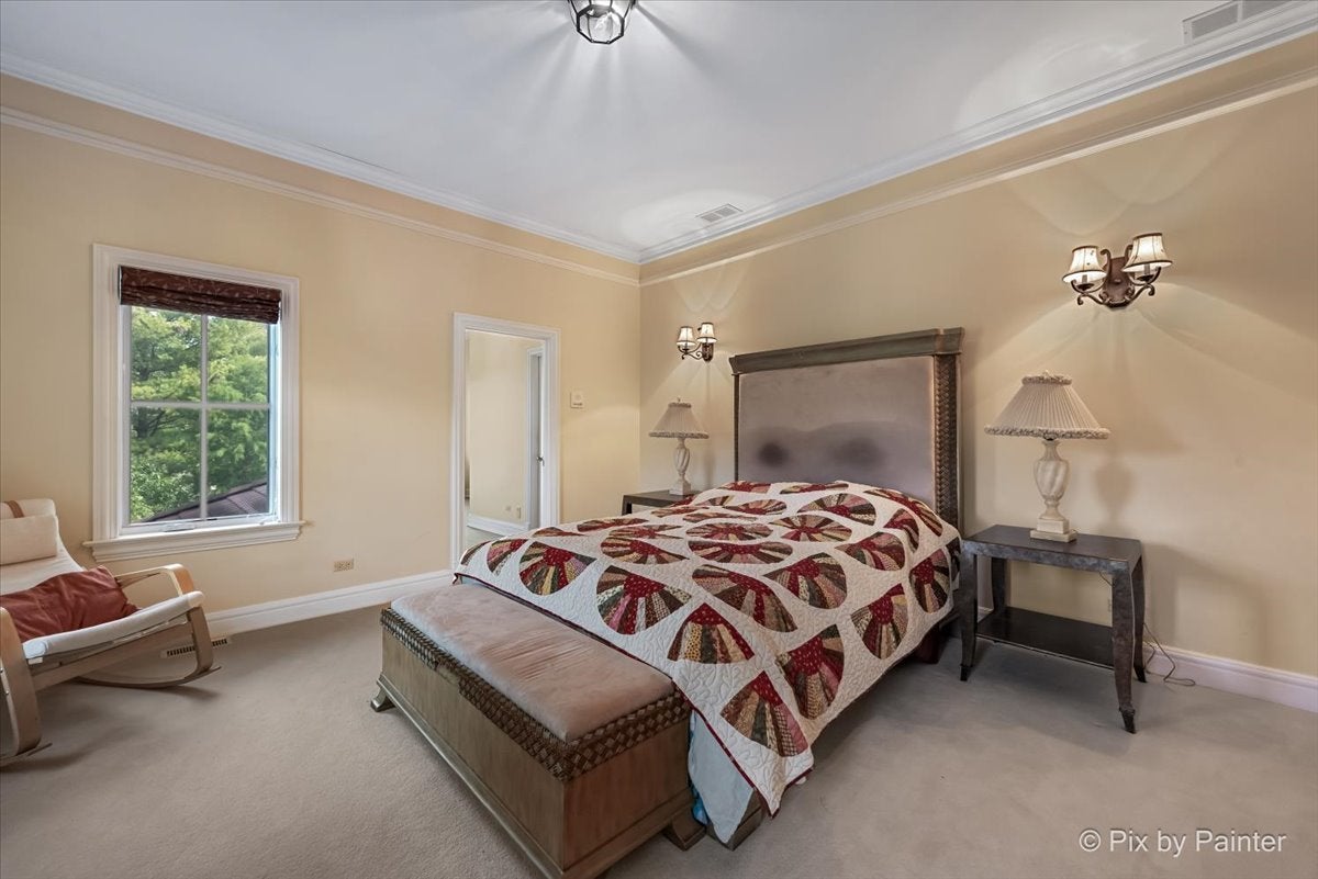 Lake Forest, Illinois, 60045, United States, 4 Bedrooms Bedrooms, ,6 BathroomsBathrooms,Residential,Active,1954434