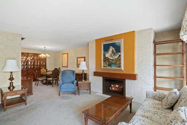 1 OAK BROOK CLUB DR APT B303, OAK BROOK, IL 60523, photo 3 of 28