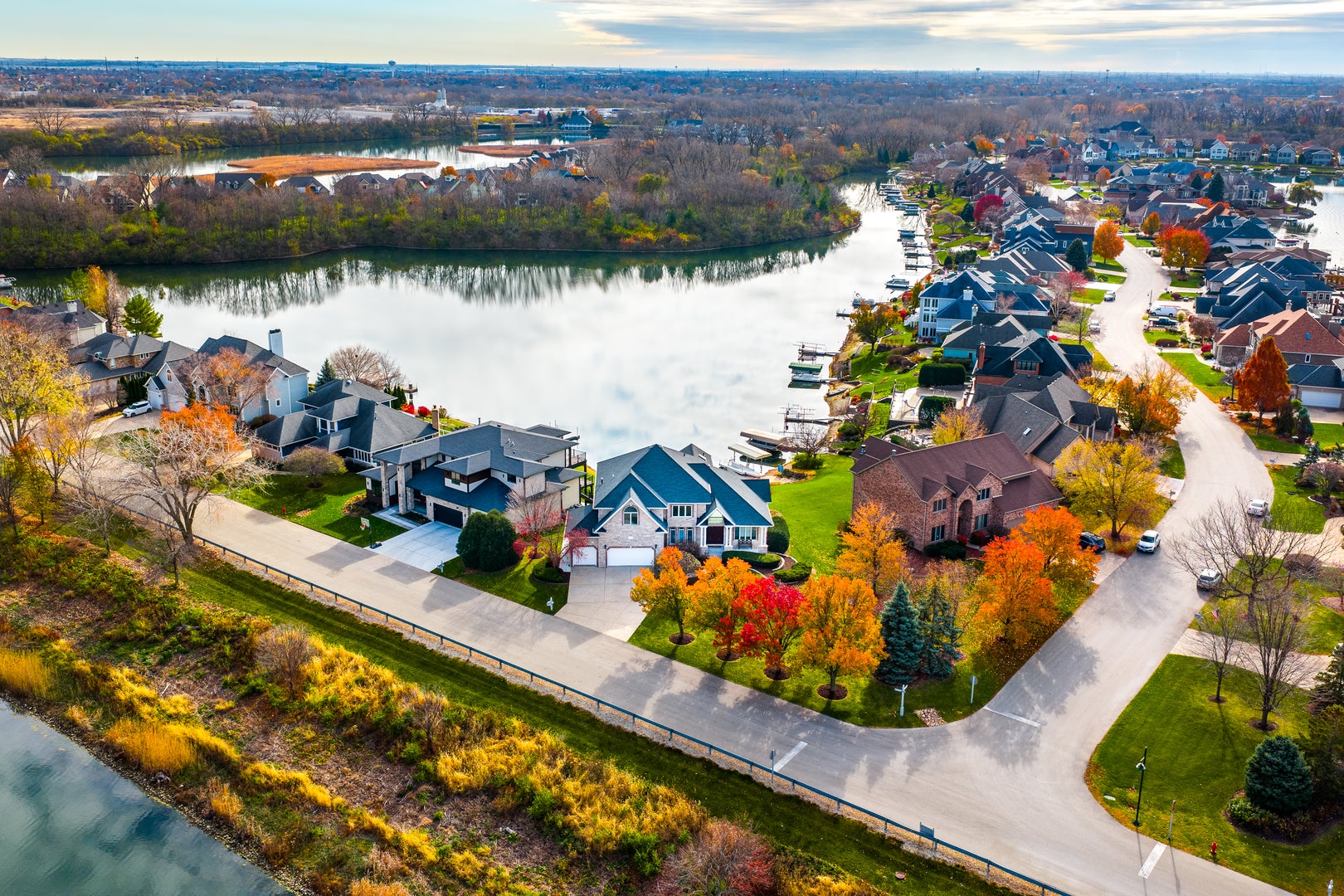 Plainfield, Illinois, 60585, United States, 5 Bedrooms Bedrooms, ,5 BathroomsBathrooms,Residential,Active,1995256