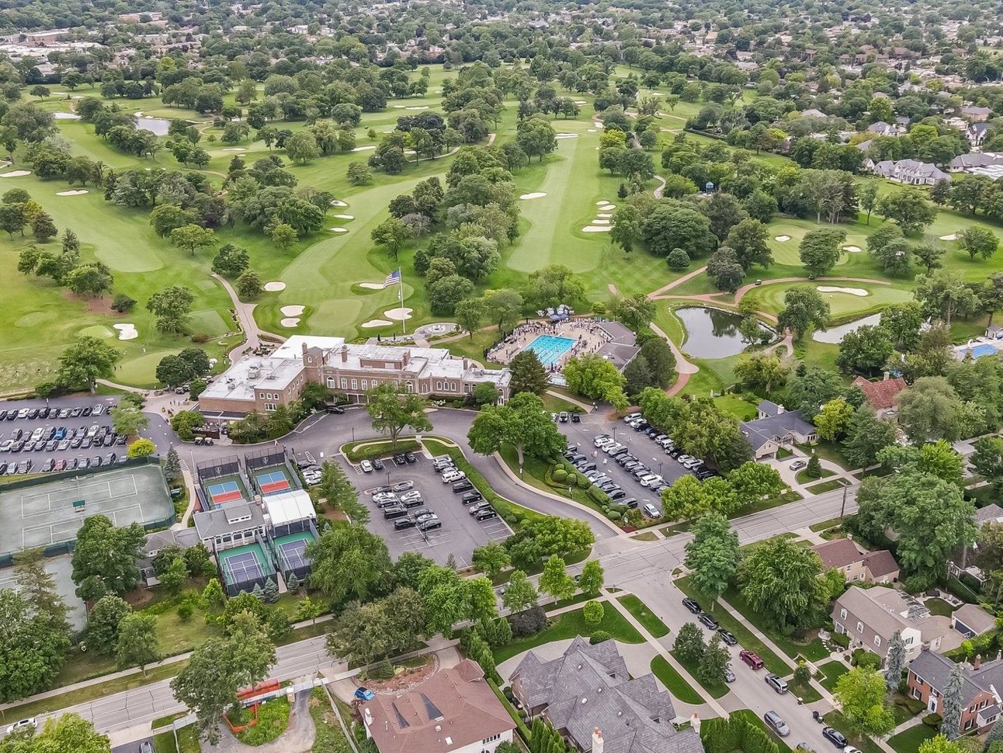 Park Ridge, Illinois, 60068, United States, 4 Bedrooms Bedrooms, ,4 BathroomsBathrooms,Residential,Active,1902948