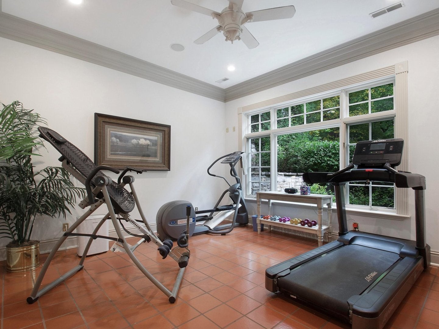 Rockford, Illinois, 61107, United States, 6 Bedrooms Bedrooms, ,7 BathroomsBathrooms,Residential,Active,1987218