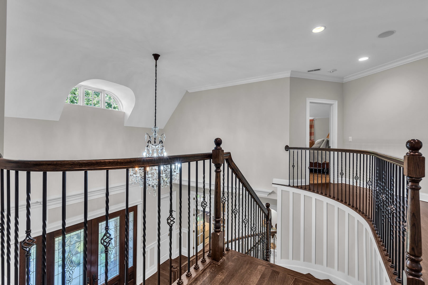 Lake Forest, Illinois, 60045, United States, 5 Bedrooms Bedrooms, ,7 BathroomsBathrooms,Residential,Active,1941347