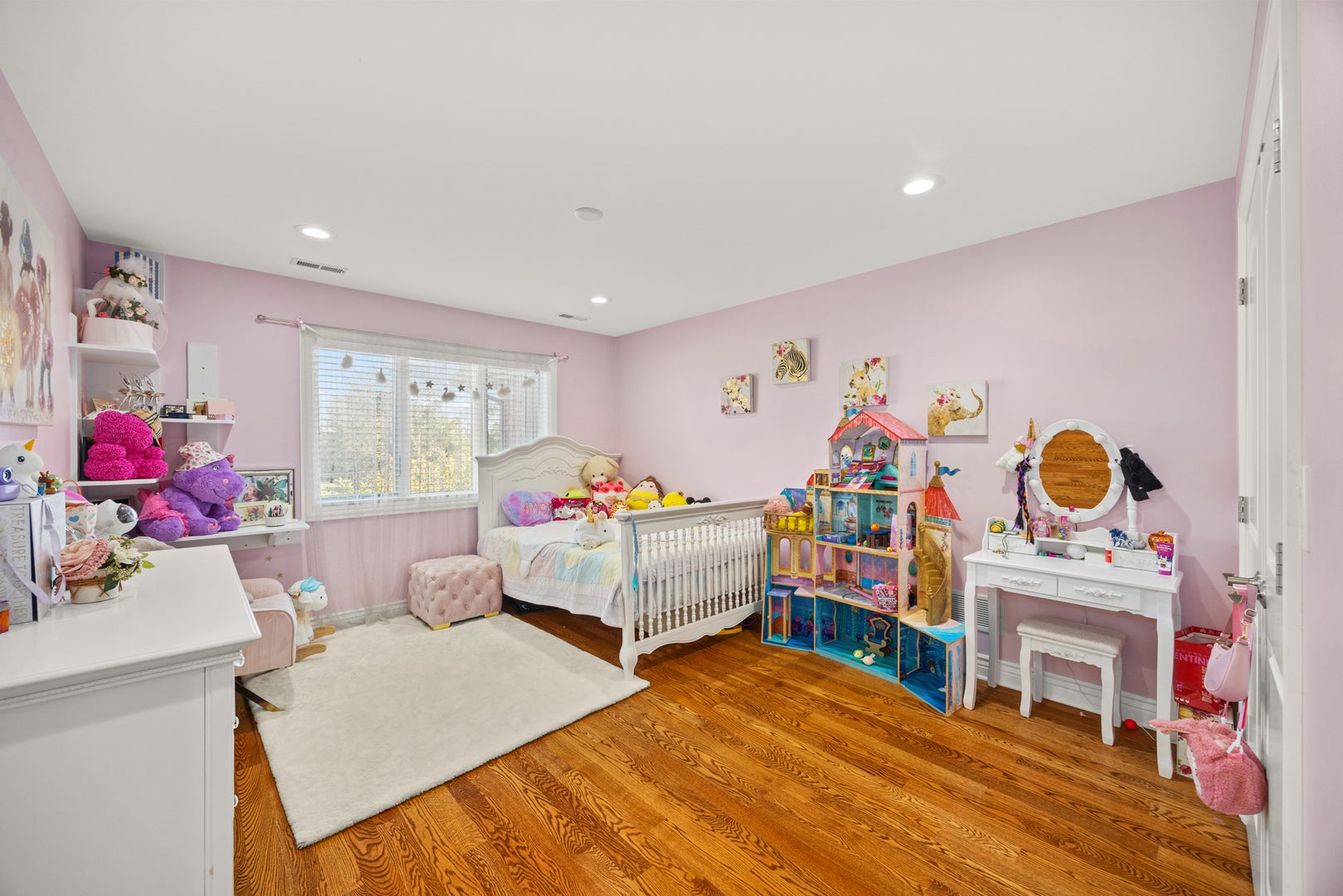 Homer Glen, Illinois, 60491, United States, 5 Bedrooms Bedrooms, ,4 BathroomsBathrooms,Residential,Active,1987265