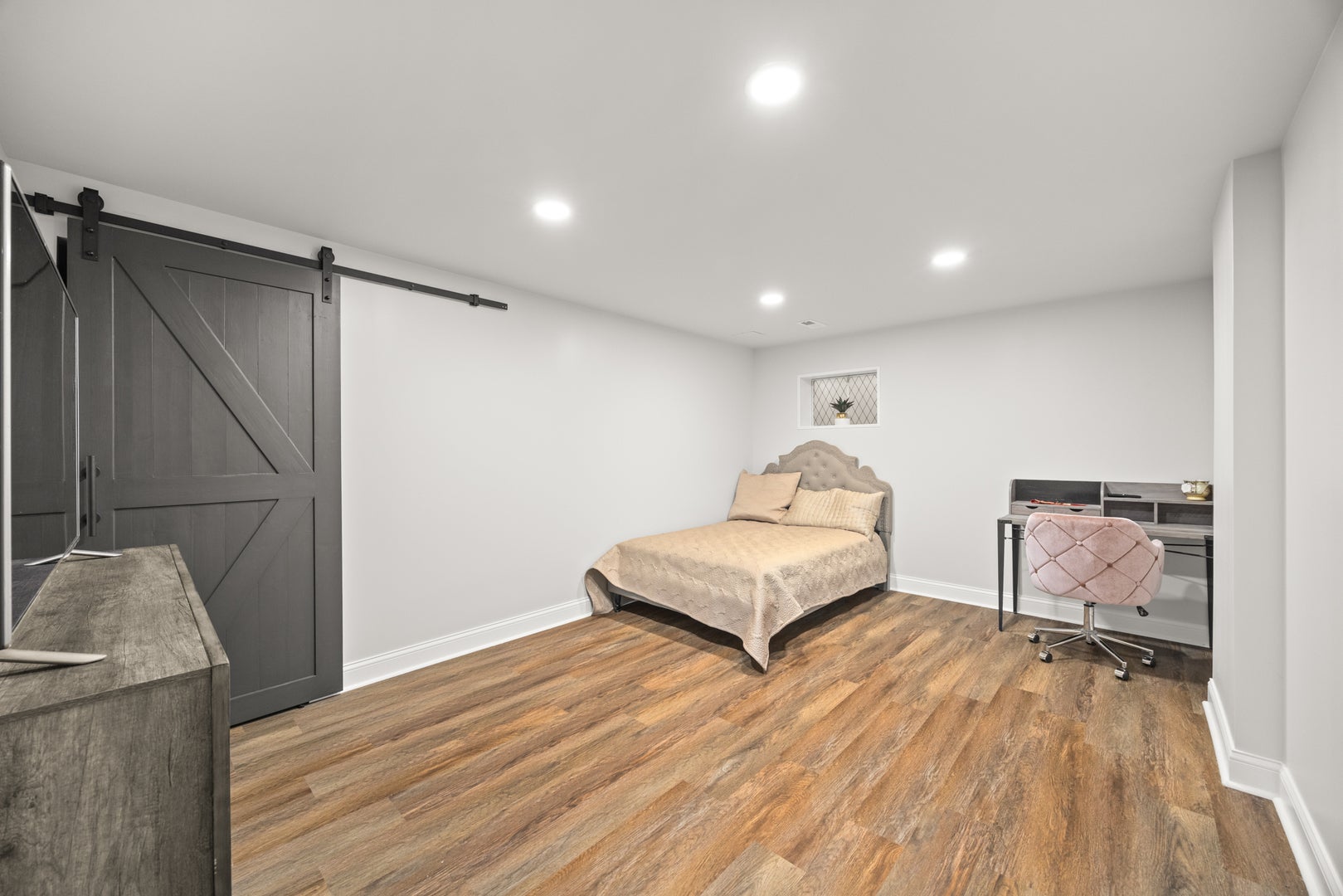 Homer Glen, Illinois, 60491, United States, 5 Bedrooms Bedrooms, ,4 BathroomsBathrooms,Residential,Active,1987265