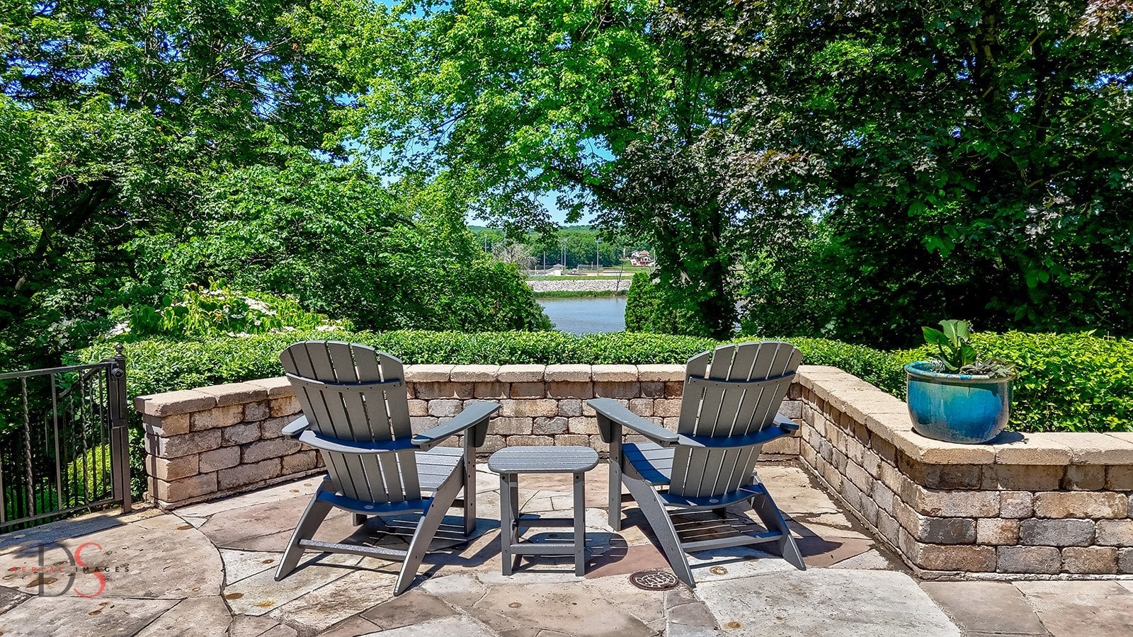 Ottawa, Illinois, 61350, United States, 4 Bedrooms Bedrooms, ,7 BathroomsBathrooms,Residential,Active,1953376