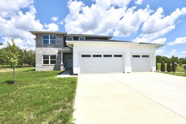 104 RAEF RD, DOWNS, IL 61736 - Image 1