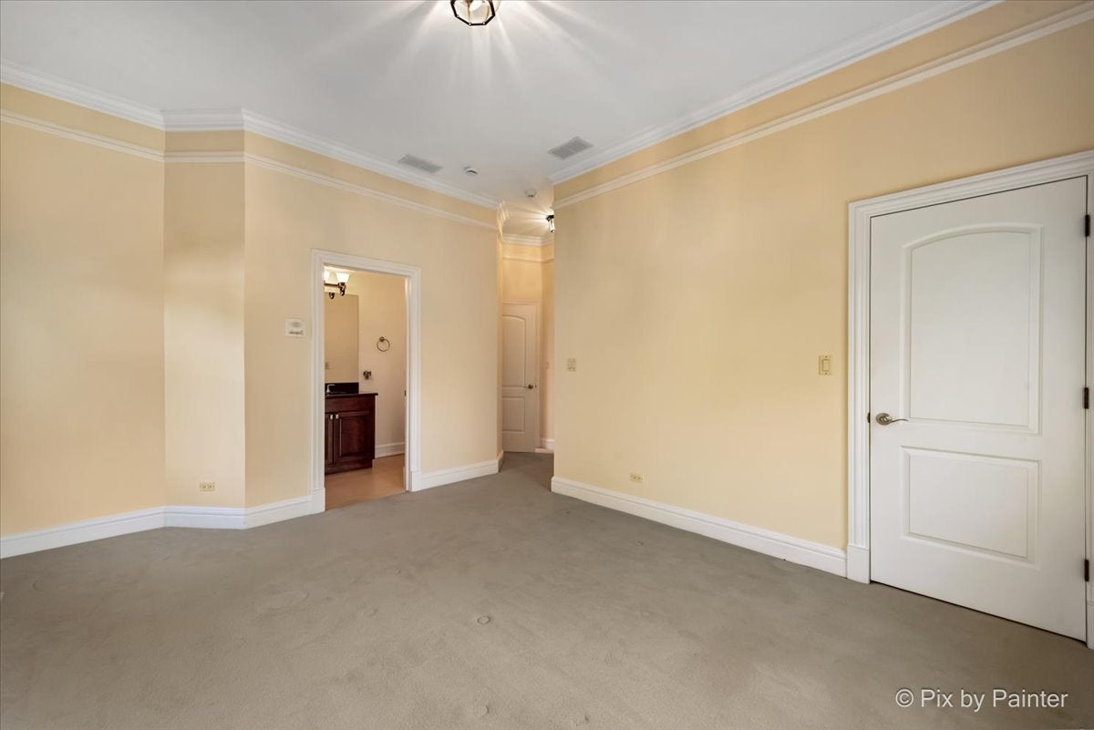 Lake Forest, Illinois, 60045, United States, 4 Bedrooms Bedrooms, ,6 BathroomsBathrooms,Residential,Active,1954434