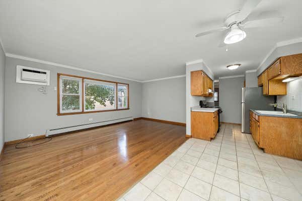 3848 W 47TH ST APT 2SE, CHICAGO, IL 60632, photo 3 of 22