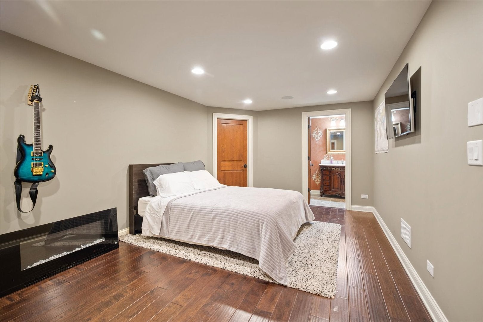 Geneva, Illinois, 60134, United States, 5 Bedrooms Bedrooms, ,7 BathroomsBathrooms,Residential,Active,1971016