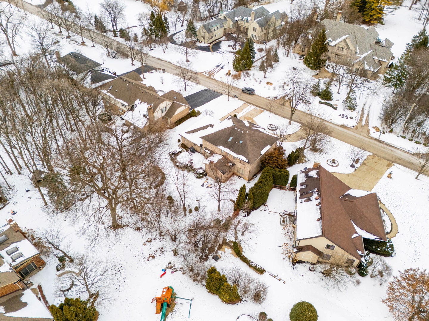 Burr Ridge, Illinois, 60527, United States, 4 Bedrooms Bedrooms, ,3 BathroomsBathrooms,Residential,Active,2015463