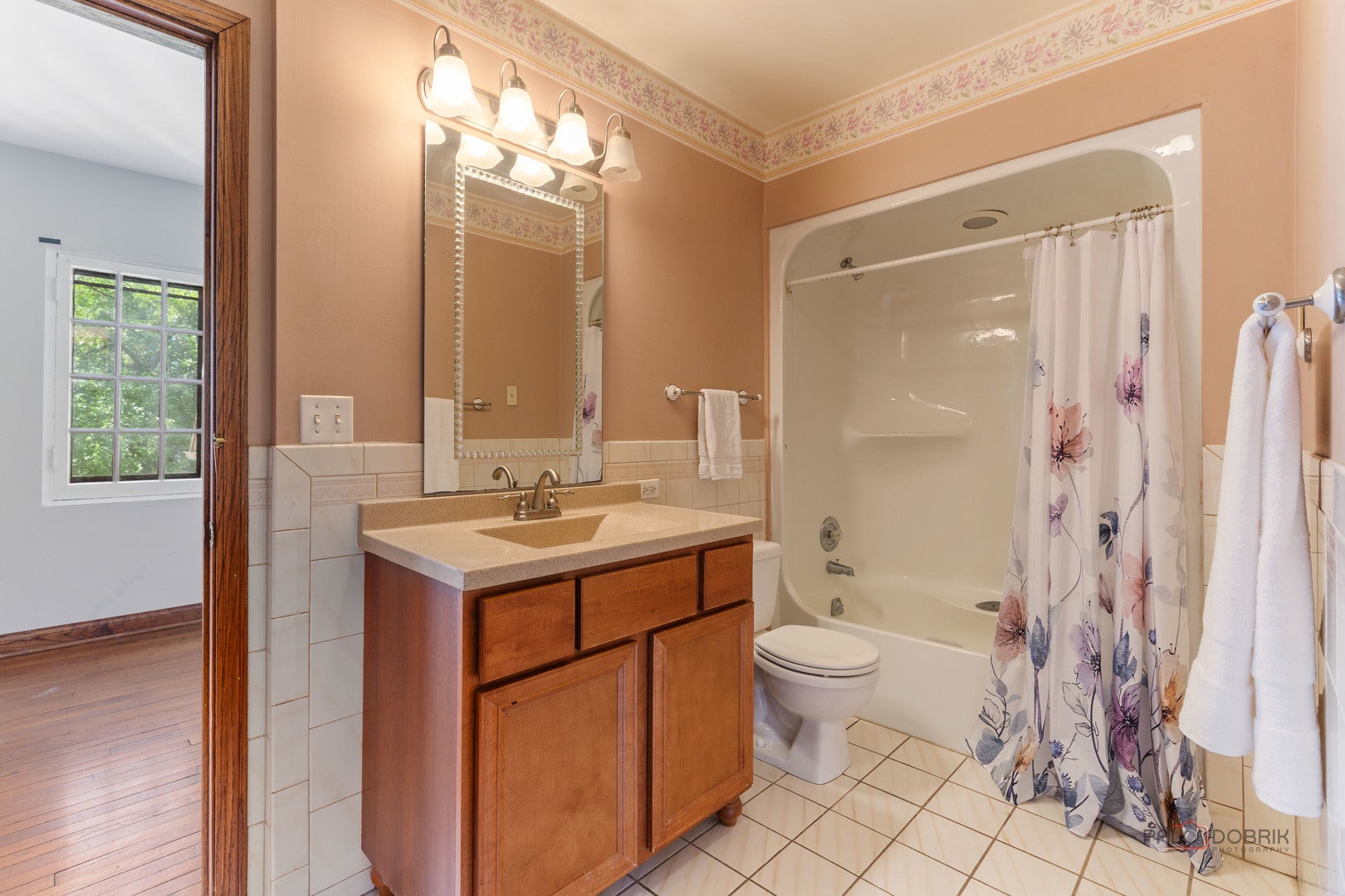 Bannockburn, Illinois, 60015, United States, 9 Bedrooms Bedrooms, ,9 BathroomsBathrooms,Residential,Active,1972189