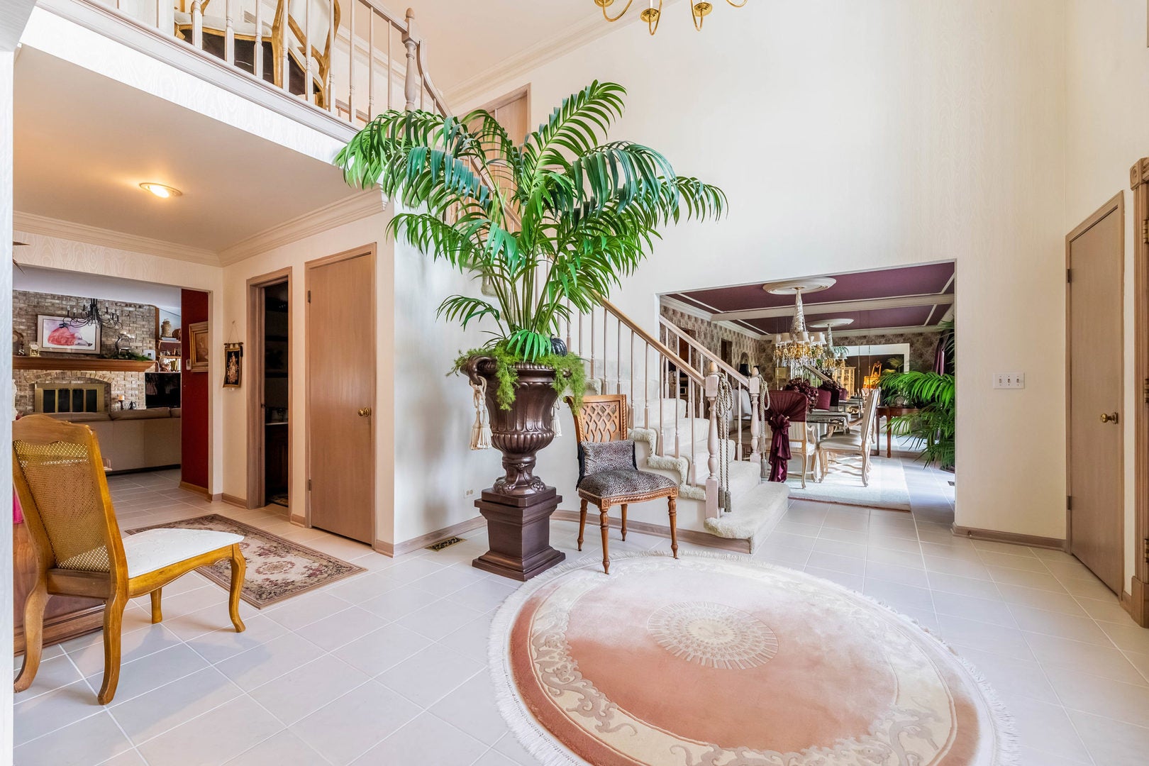 Burr Ridge, Illinois, 60527, United States, 4 Bedrooms Bedrooms, ,3 BathroomsBathrooms,Residential,Active,2015463