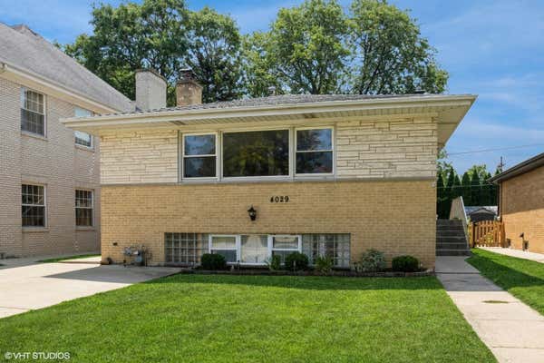 4029 W COLUMBIA AVE, LINCOLNWOOD, IL 60712 - Image 1