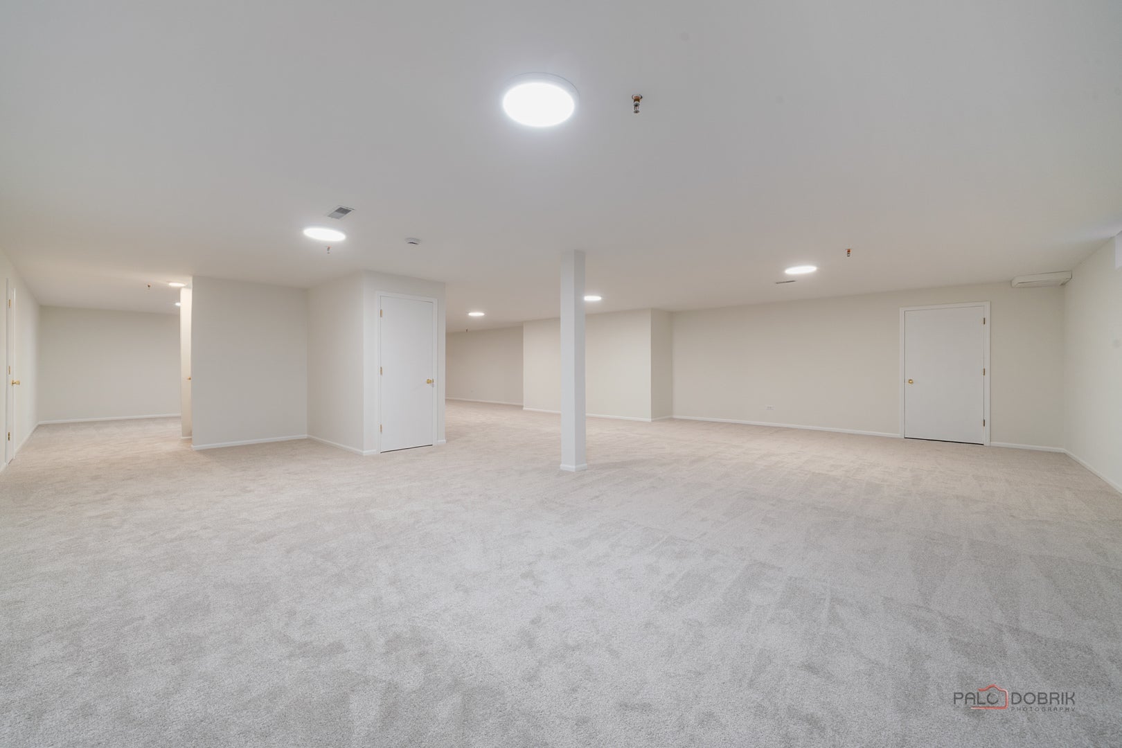 Long Grove, Illinois, 60047, United States, 4 Bedrooms Bedrooms, ,5 BathroomsBathrooms,Residential,Active,1992623