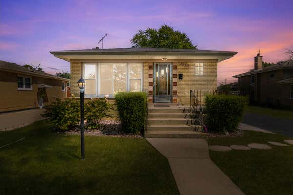 7951 AUSTIN AVE, BURBANK, IL 60459 - Image 1