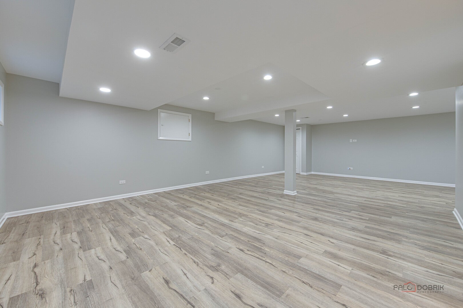 Lincolnshire, Illinois, 60045, United States, 5 Bedrooms Bedrooms, ,4 BathroomsBathrooms,Residential,Active,1885006