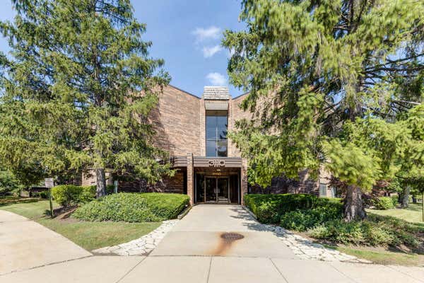 3110 PHEASANT CREEK DR APT 316, NORTHBROOK, IL 60062 - Image 1