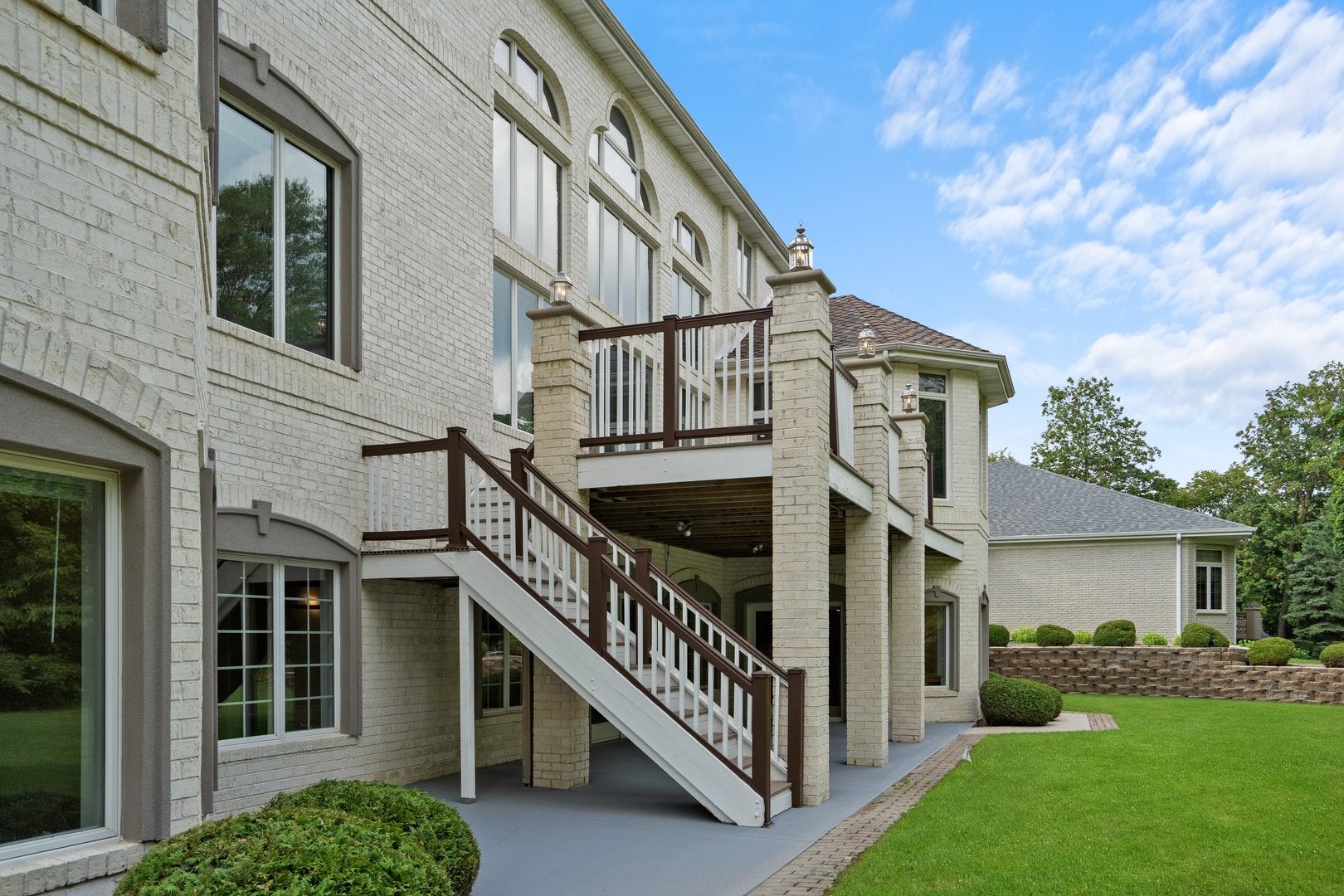 Frankfort, Illinois, 60423, United States, 7 Bedrooms Bedrooms, ,9 BathroomsBathrooms,Residential,Active,1945054