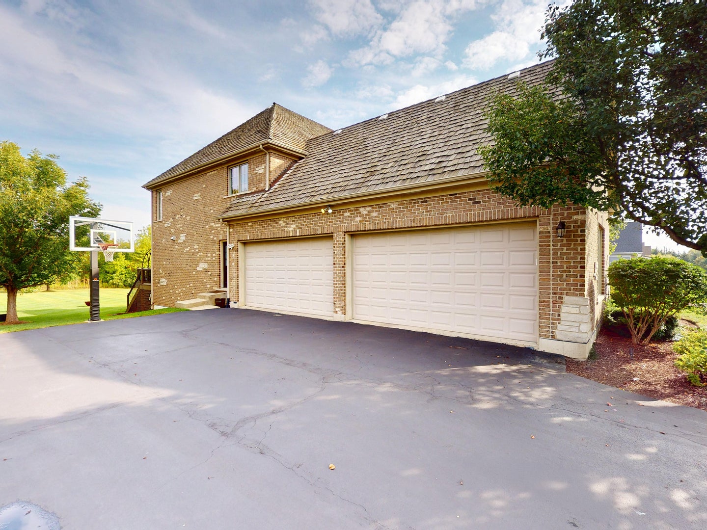 Hawthorn Woods, Illinois, 60047, United States, 5 Bedrooms Bedrooms, ,6 BathroomsBathrooms,Residential,Active,1969669