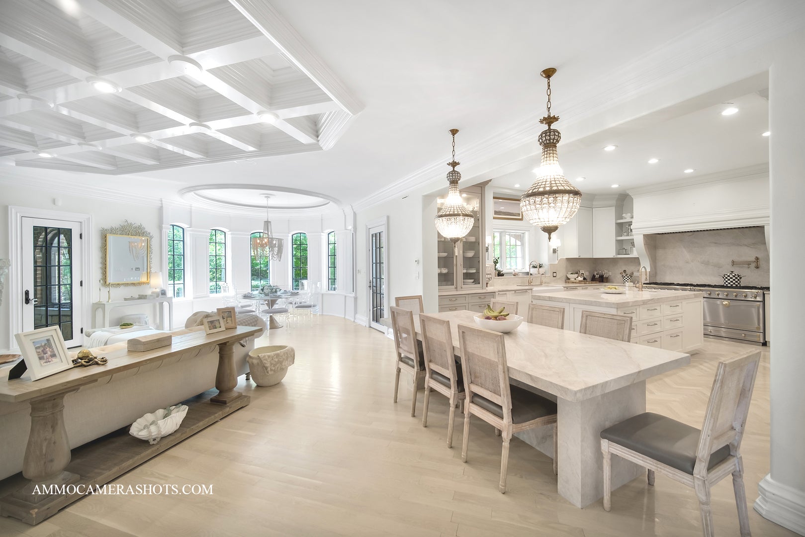 South Barrington, Illinois, 60010, United States, 5 Bedrooms Bedrooms, ,7 BathroomsBathrooms,Residential,Active,1960172