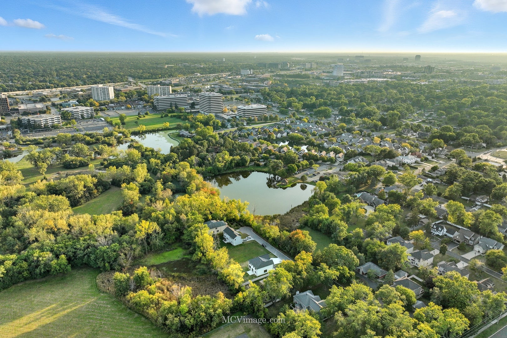 Lombard, Illinois, 60148, United States, 4 Bedrooms Bedrooms, ,4 BathroomsBathrooms,Residential,Active,1959972