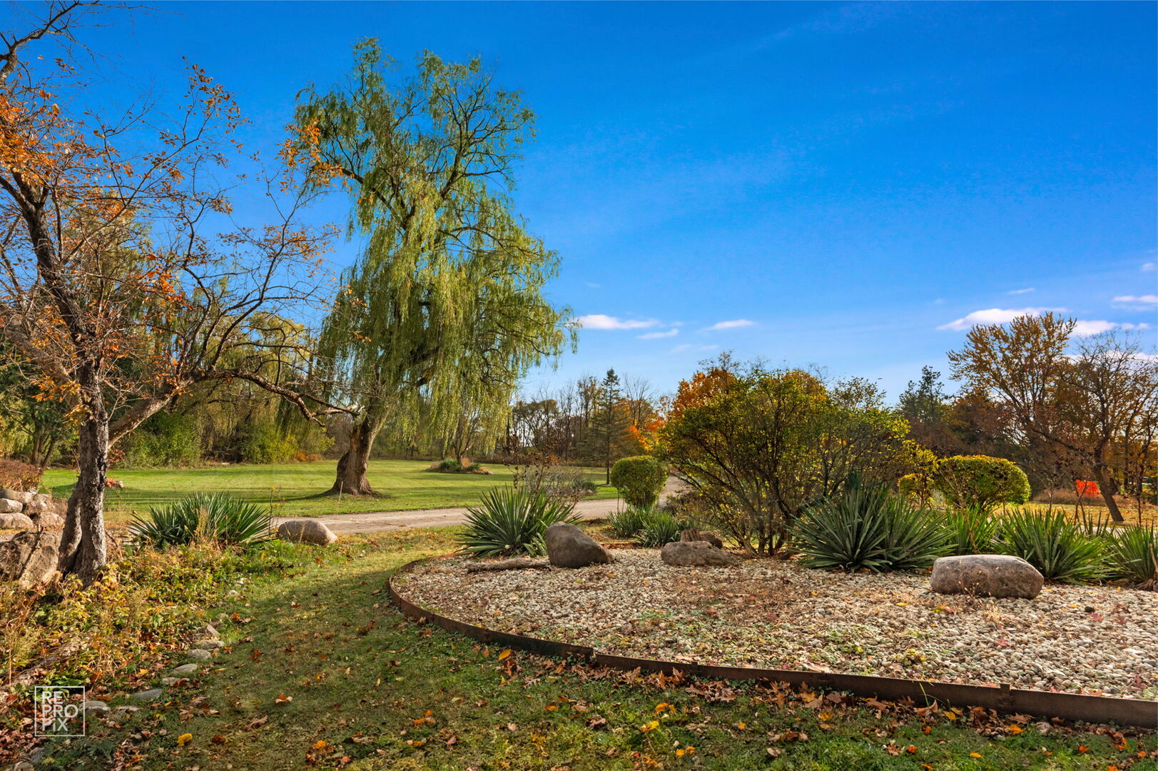 Wadsworth, Illinois, 60083, United States, 5 Bedrooms Bedrooms, ,6 BathroomsBathrooms,Residential,Active,1989775