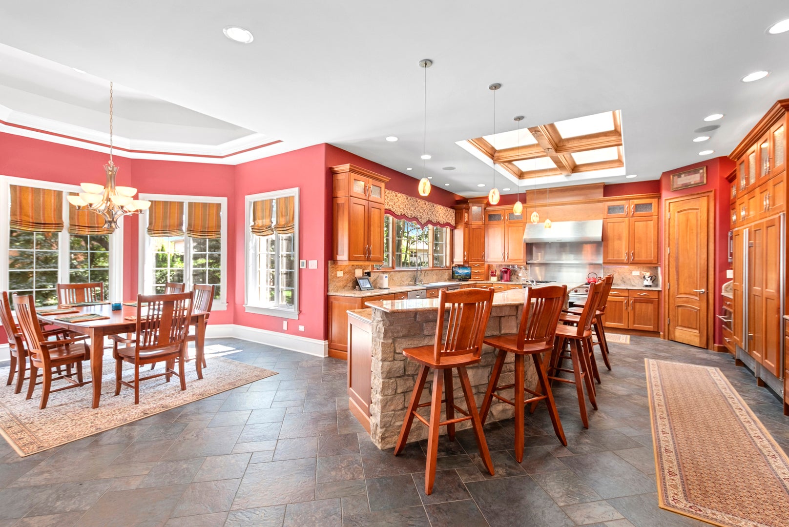 Palos Park, Illinois, 60464, United States, 5 Bedrooms Bedrooms, ,5 BathroomsBathrooms,Residential,Active,1942393