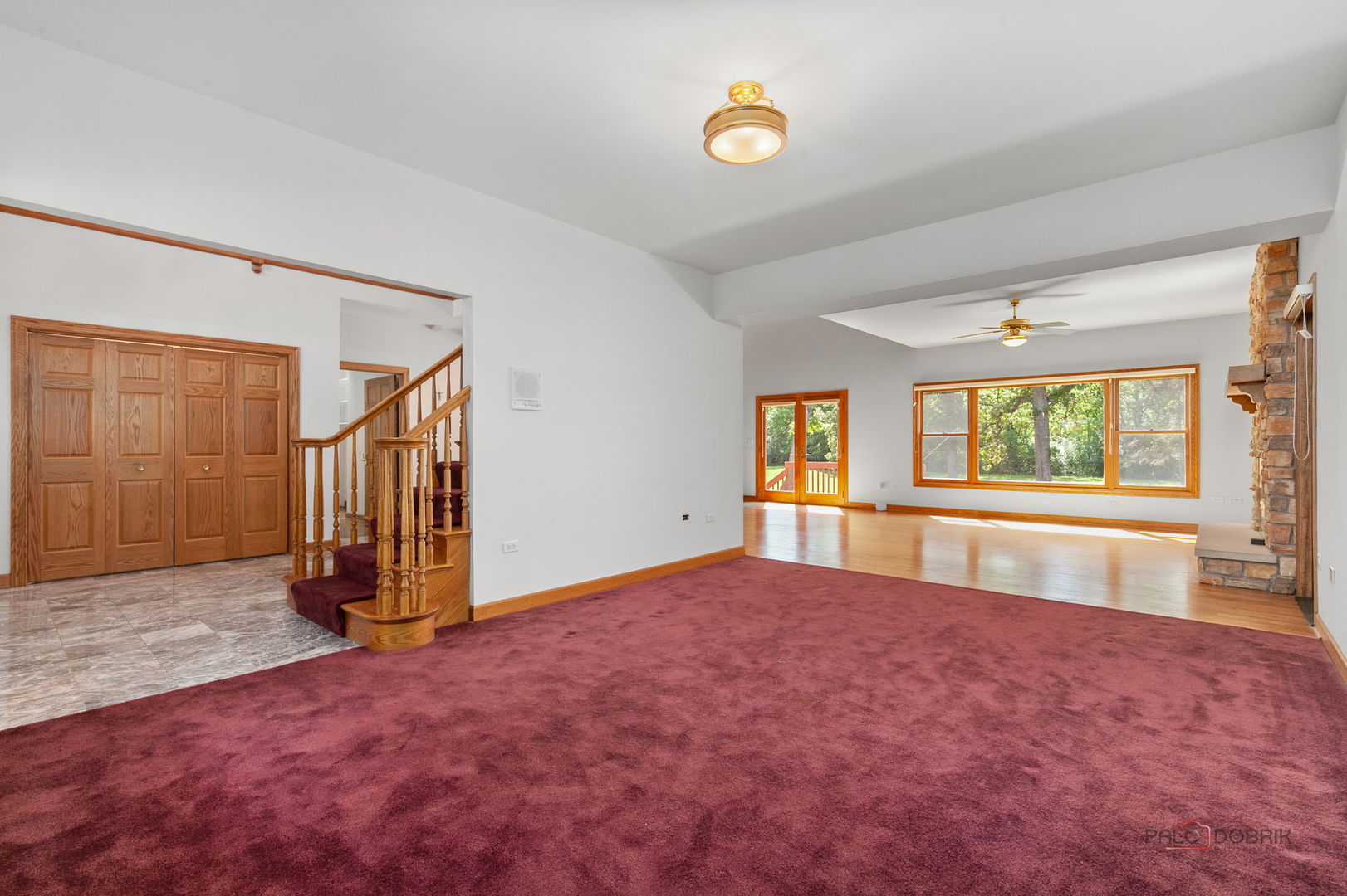 Mundelein, Illinois, 60060, United States, 4 Bedrooms Bedrooms, ,5 BathroomsBathrooms,Residential,Active,1934797