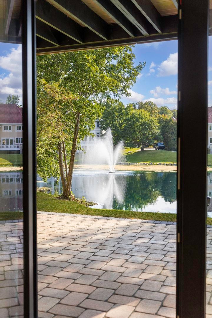 Burr Ridge, Illinois, 60527, United States, 5 Bedrooms Bedrooms, ,6 BathroomsBathrooms,Residential,Active,1995246