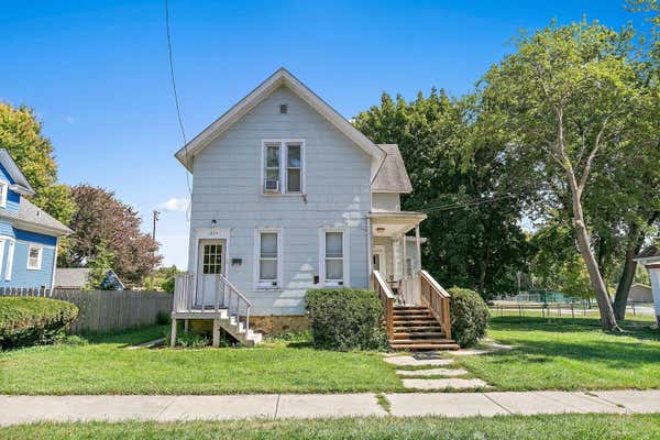 120 KING WILLIAM ST, EAST DUNDEE, IL 60118 - Image 1