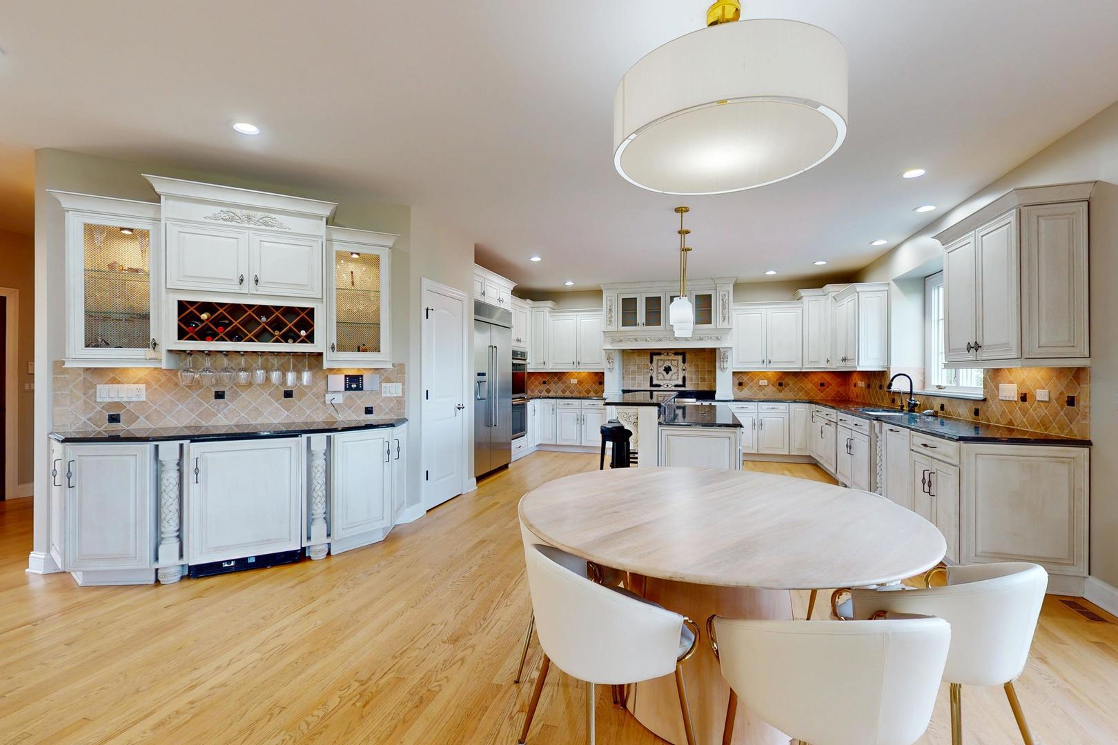 Hawthorn Woods, Illinois, 60047, United States, 5 Bedrooms Bedrooms, ,6 BathroomsBathrooms,Residential,Active,1969669