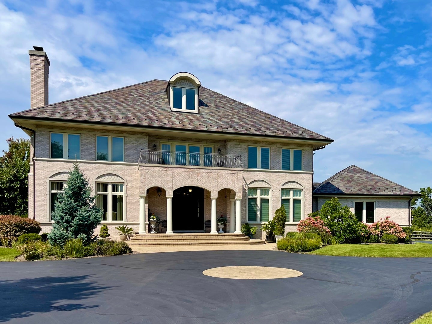 Lincolnshire, Illinois, 60069, United States, 6 Bedrooms Bedrooms, ,7 BathroomsBathrooms,Residential,Contingent,2007015