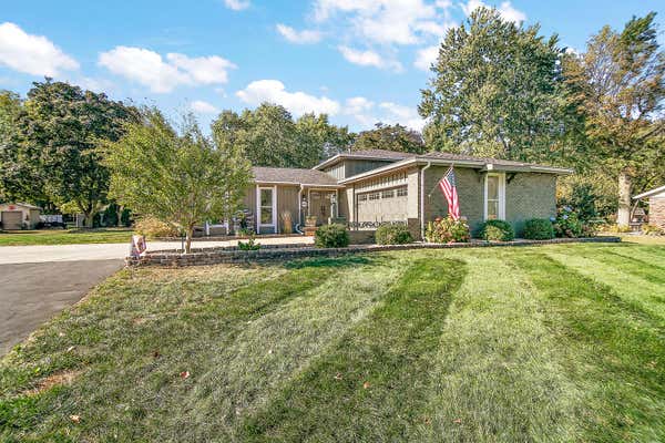 656 MARY LN, SAINT ANNE, IL 60964 - Image 1