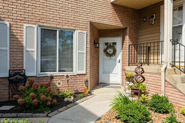 2478 BRUNSWICK CIR APT B1, WOODRIDGE, IL 60517 - Image 1