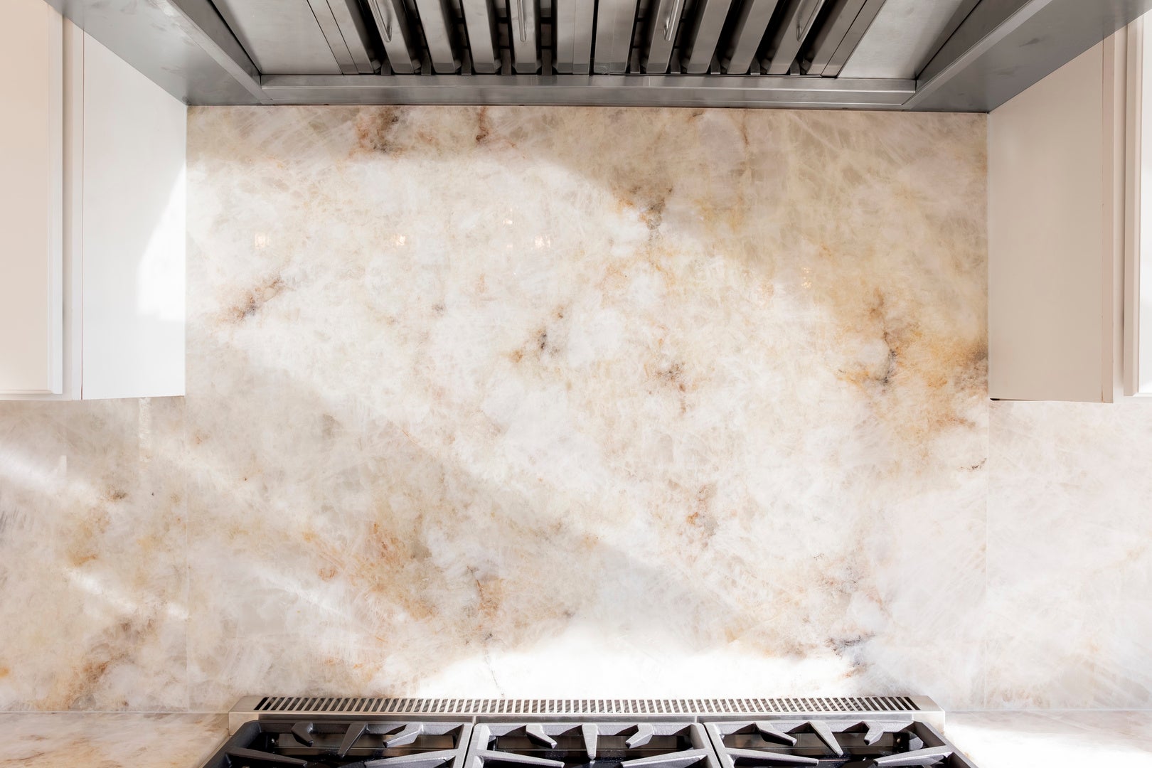 Burr Ridge, Illinois, 60527, United States, 5 Bedrooms Bedrooms, ,6 BathroomsBathrooms,Residential,Active,1995246