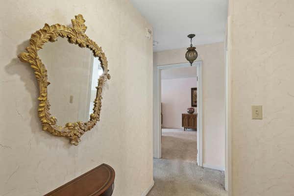 1 OAK BROOK CLUB DR APT B303, OAK BROOK, IL 60523, photo 5 of 28