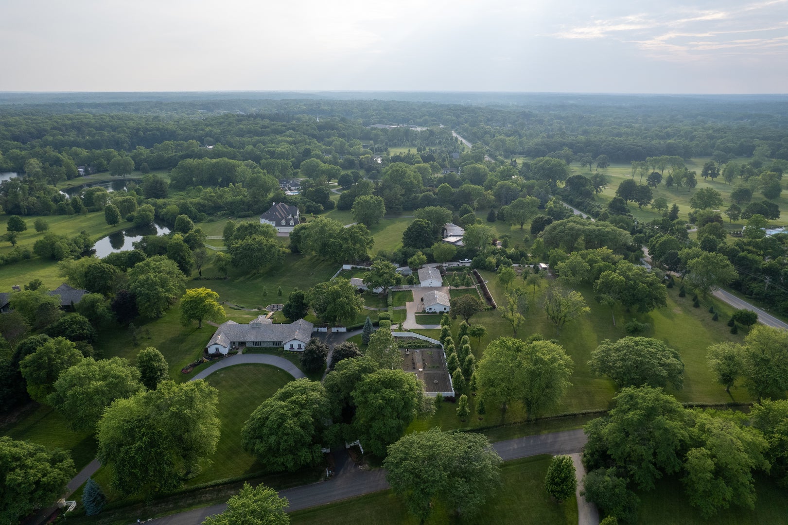 Barrington Hills, Illinois, 60010, United States, 6 Bedrooms Bedrooms, ,4 BathroomsBathrooms,Residential,Active,1987255