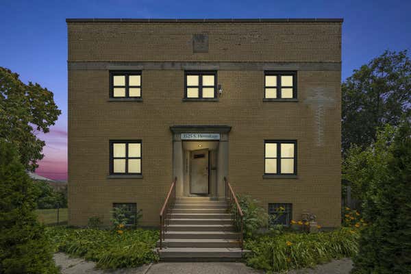 3525 S HERMITAGE AVE, CHICAGO, IL 60609 - Image 1