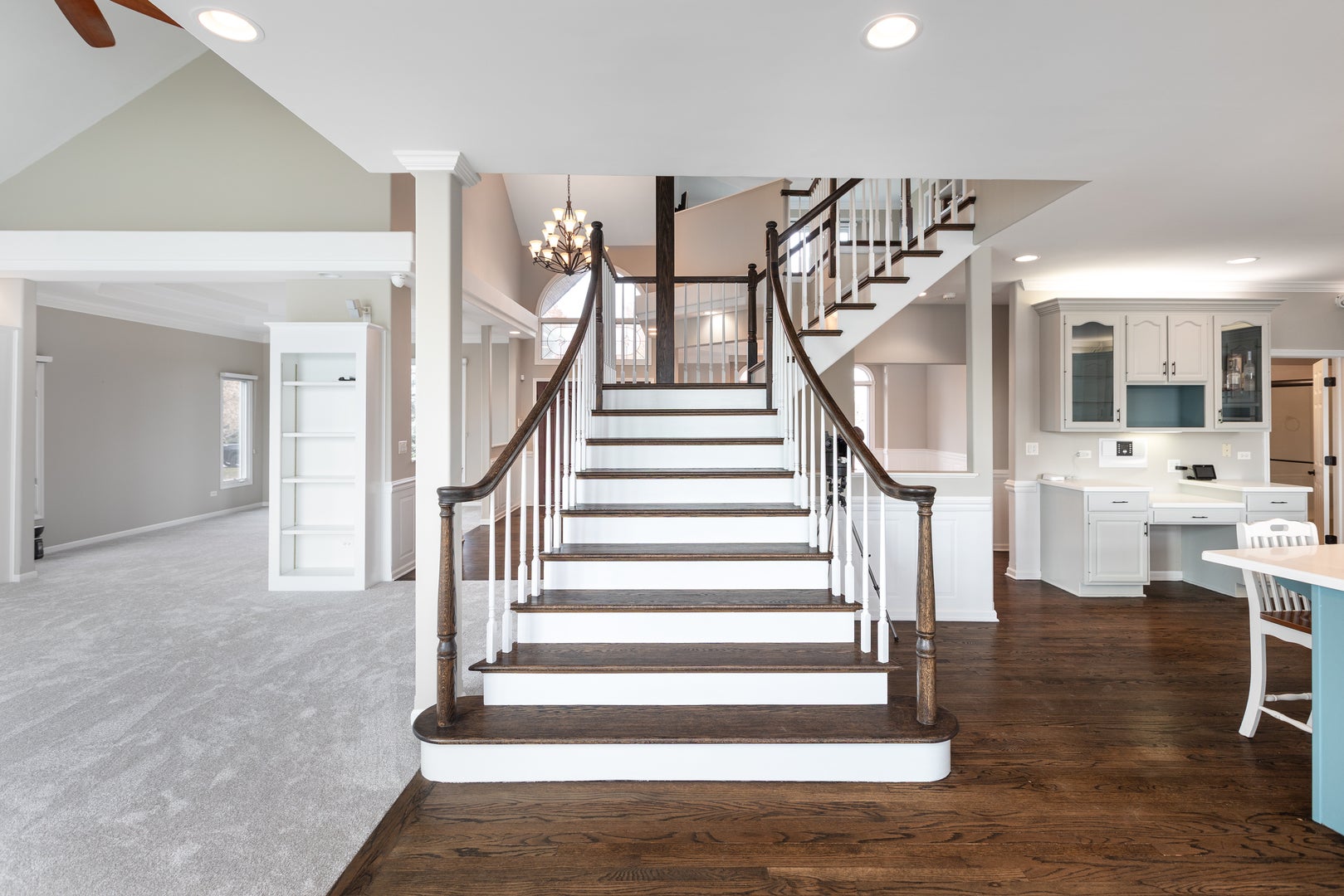 Plainfield, Illinois, 60585, United States, 5 Bedrooms Bedrooms, ,5 BathroomsBathrooms,Residential,Active,1995256