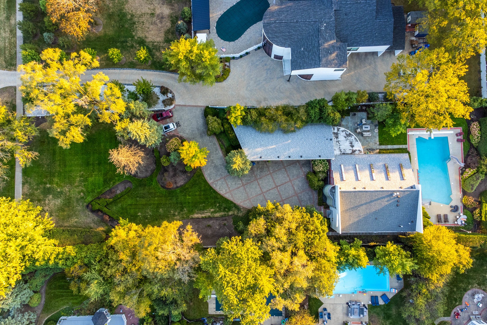 Northbrook, Illinois, 60062, United States, 6 Bedrooms Bedrooms, ,6 BathroomsBathrooms,Residential,Active,1929464